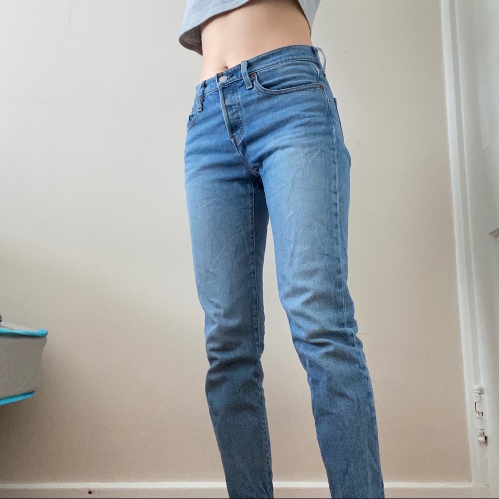 Levi’s 501 Tapered Jean in Blue